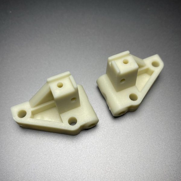 FR-0010 Fan RC Front Arm Mounts fits RC10