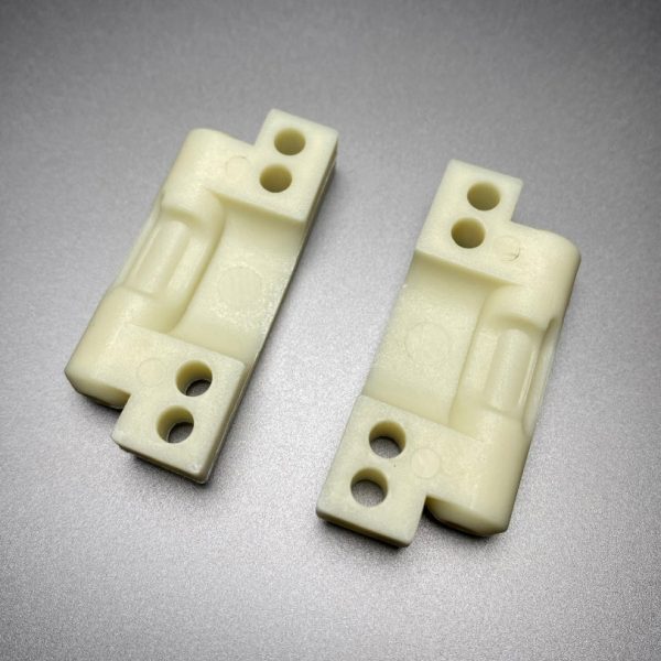 FR-0011 Fan RC Rear Arm Mounts fits RC10
